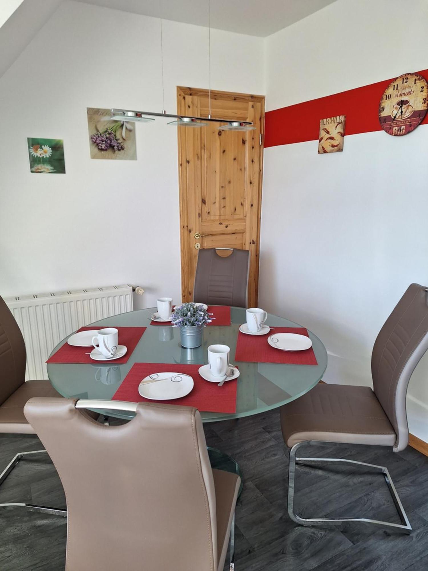 Schoene Maisonettewohnung In Der Barlachstadt Güstrow Exterior foto